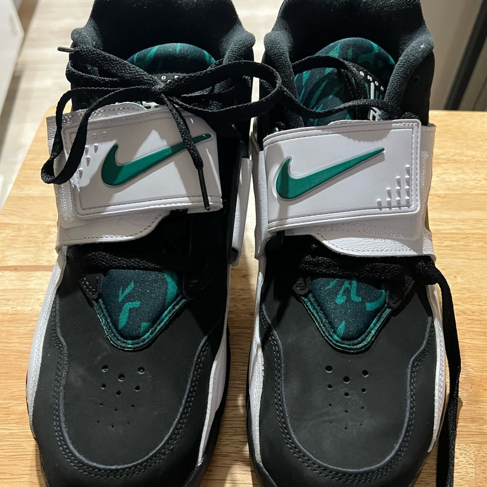 Nike Kids Black & Green High-Top Strap Sneakers